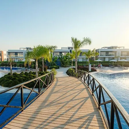 Chic Apartment With Terrace - North Cyprus 公寓