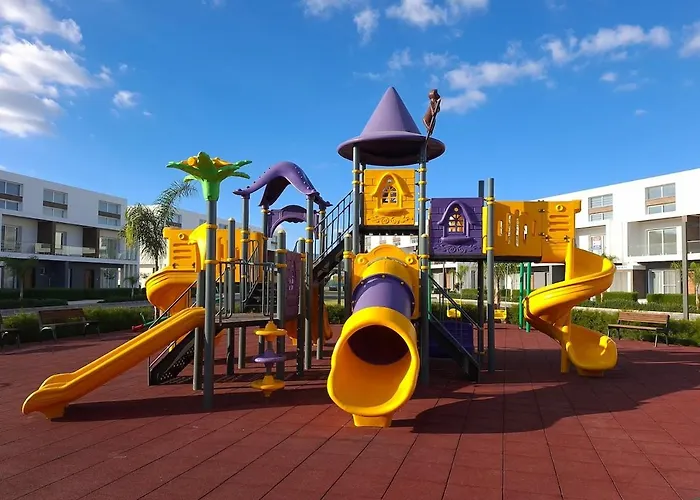 アパート Chic Sunset With Terrace *