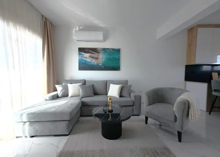 Chic Sunset With Terrace *